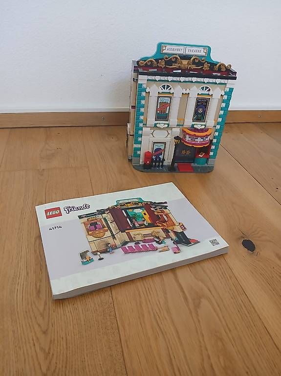 Jeux de construction: LEGO Friends 41714 Andreas Theaterschule – D'occasion à Roggliswil par Nleu 1