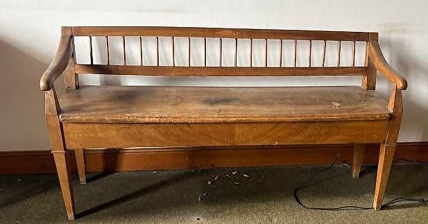 Panchine: Banc ancien en bois avec dossier – Usato da Préverenges venduto da que_vq6t 1