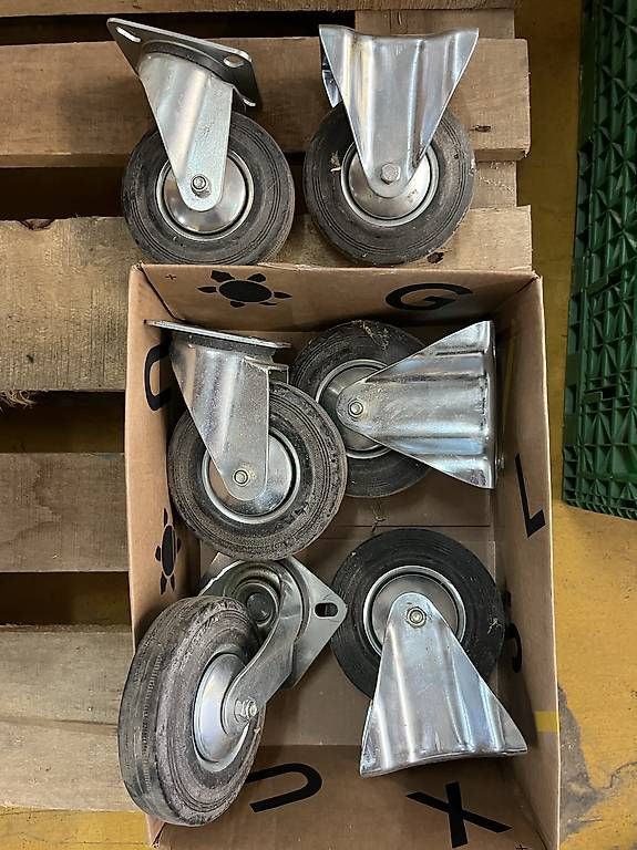 Sonstiges zum Lager & Transport: Räder/Rollen 12,5 cm, 6 Stk. – Gebraucht aus Bern von DrBouer