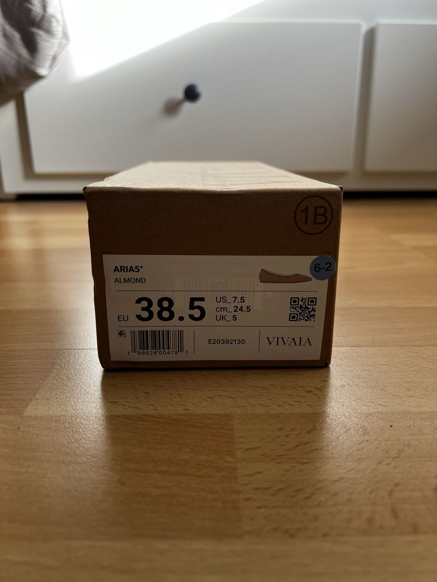 Vivaia Damenschuhe: Vivaia Flat Aria 5 38,5 – Neu und originalverpackt aus Sonceboz-Sombeval von adi_jxf7 7