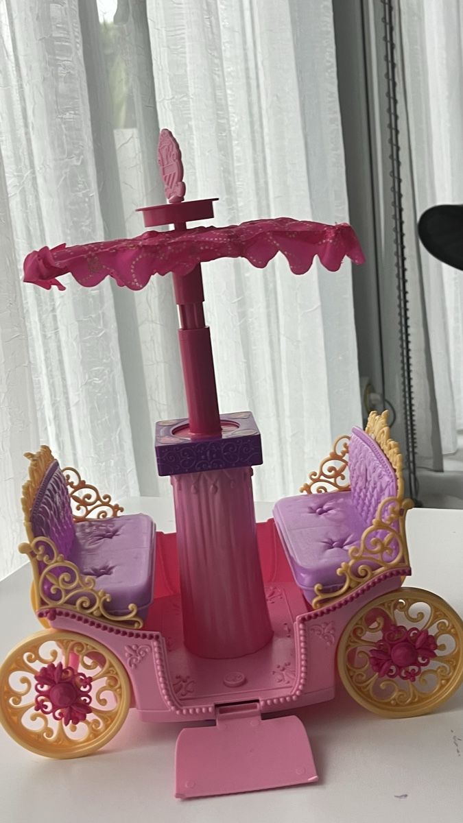 Disney Spielzeuge: Barbie-Kutsche – Gebraucht aus Steinmaur von RosaliaT 2