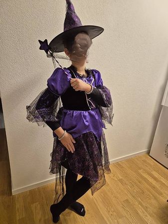 🧙‍♀️ Komplettes Hexenkostüm Mädchen Gr. 134 – mit Zubehör