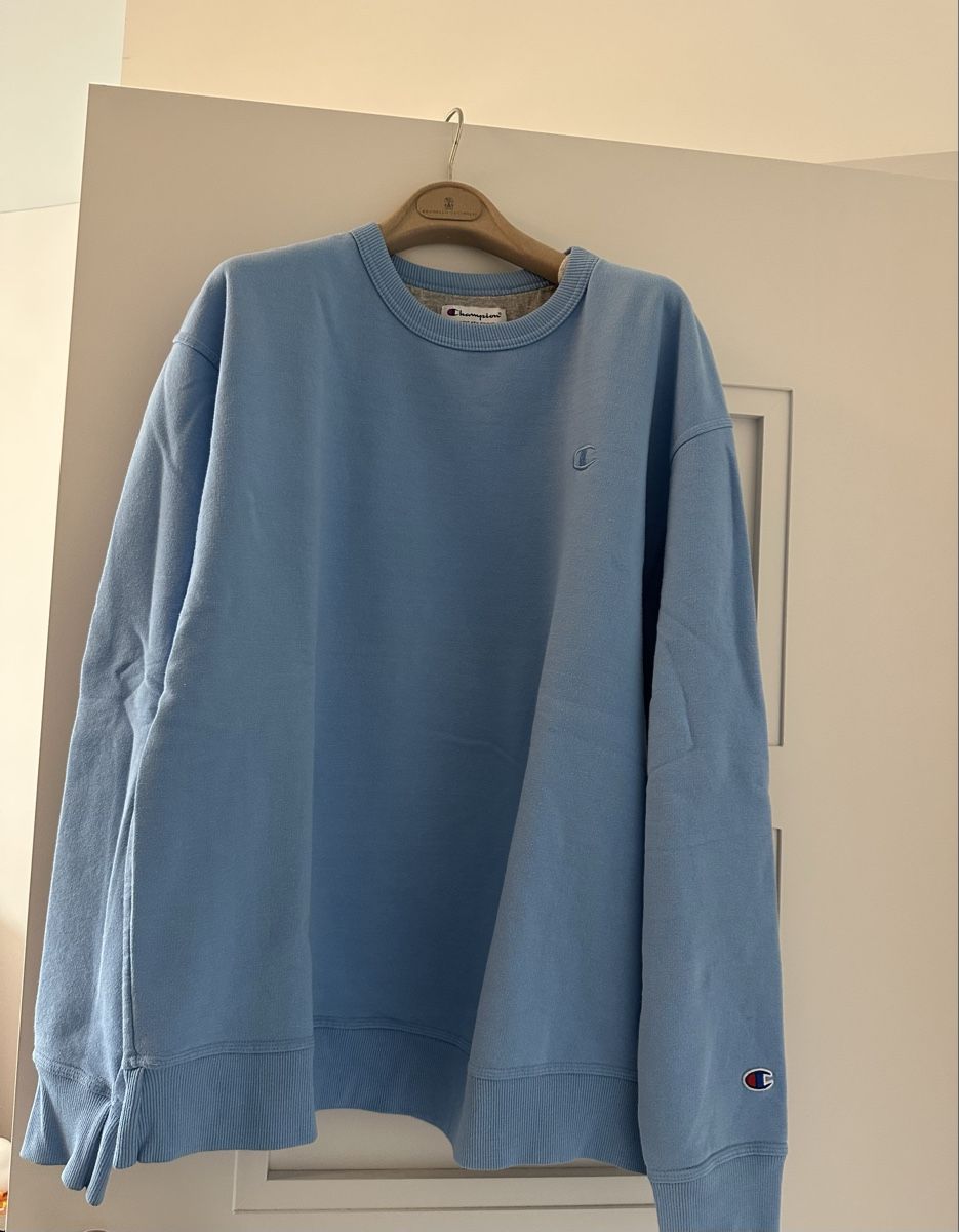 Champion Maglioni & Felpe: Champion Light Blue Sweatshirt – Nuovo (secondo la descrizione) da Zürich venduto da juz_2t2j