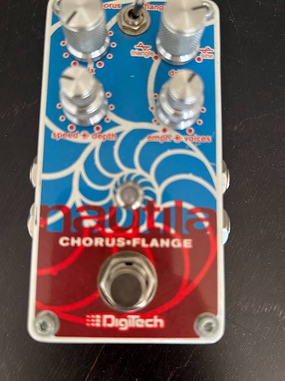 Instruments de musique: DigiTech Nautila Chorus Flanger Effekt Pedal – D'occasion à Bern par lor_s9hx 1