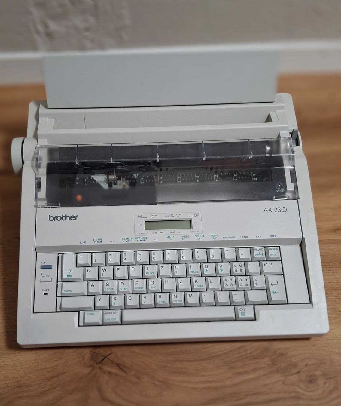 Brother Macchine da scrivere: Schreibmaschine Brother – Usato da Bäriswil BE venduto da vonys