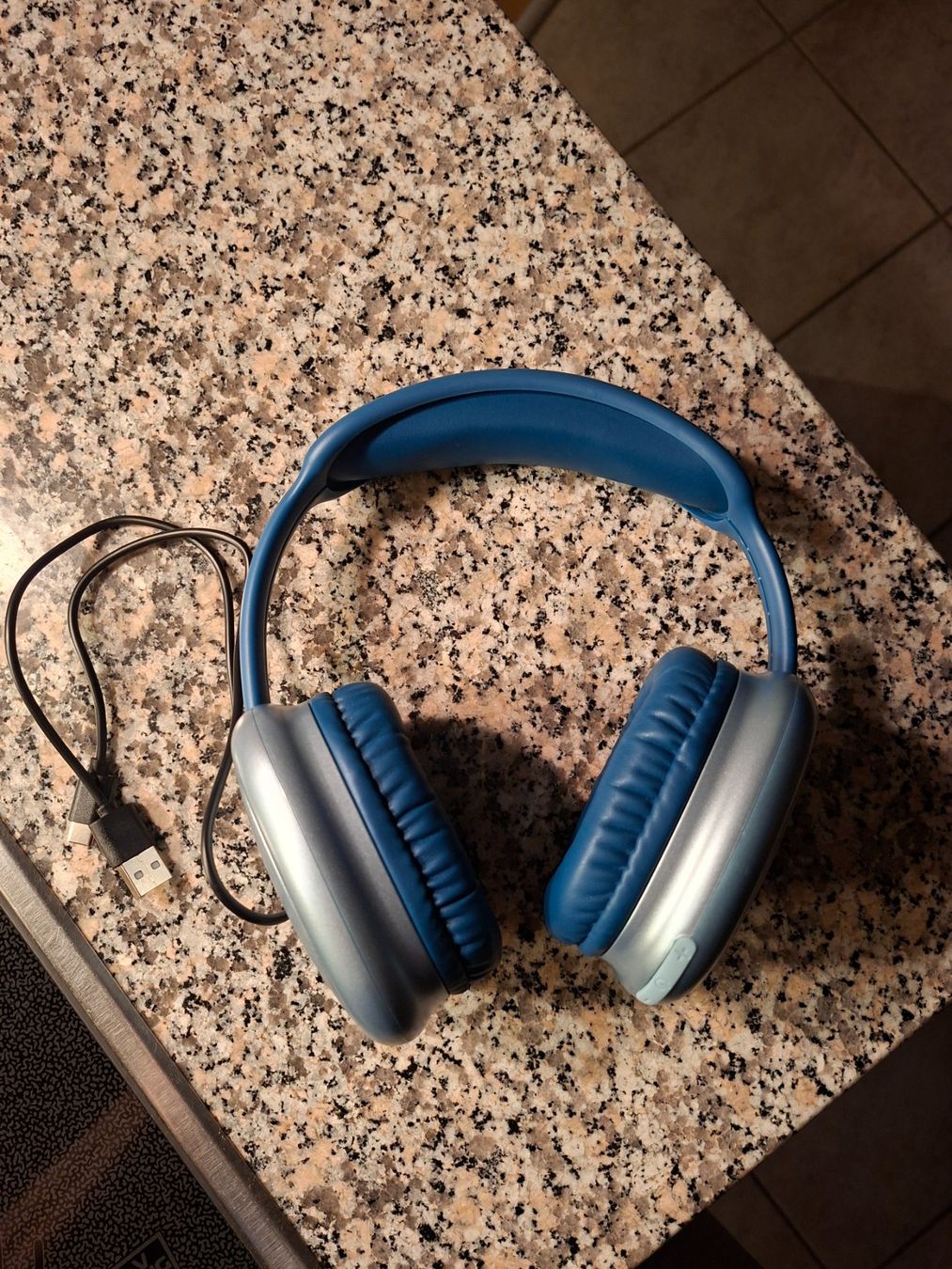 Cuffie: Bluetooth Kopfhörer – Usato da Jeuss venduto da cat_tyh2