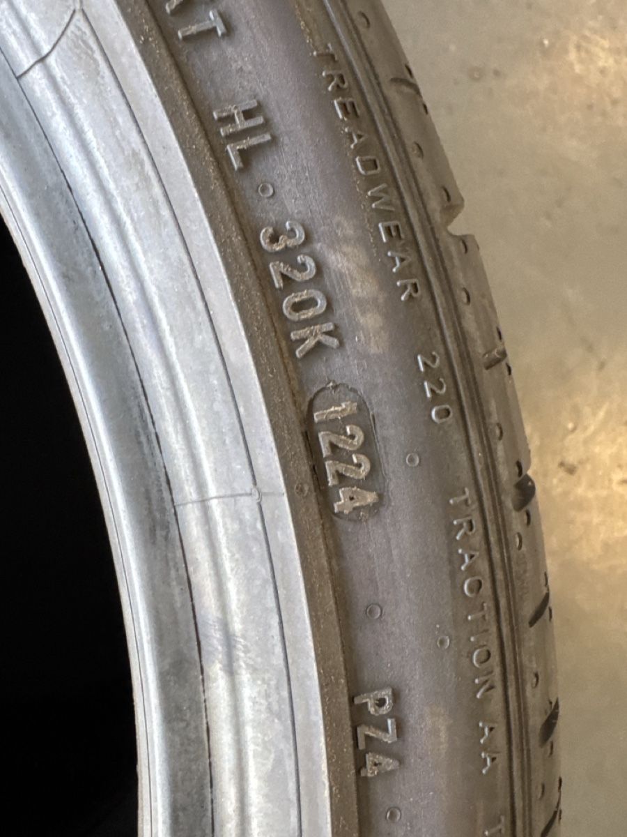 Pneumatici & Ruote complete: 305/30/21 Pirelli P Zero Porsche – Nuovo (secondo la descrizione) da Regensdorf venduto da Autofrank-AG 1