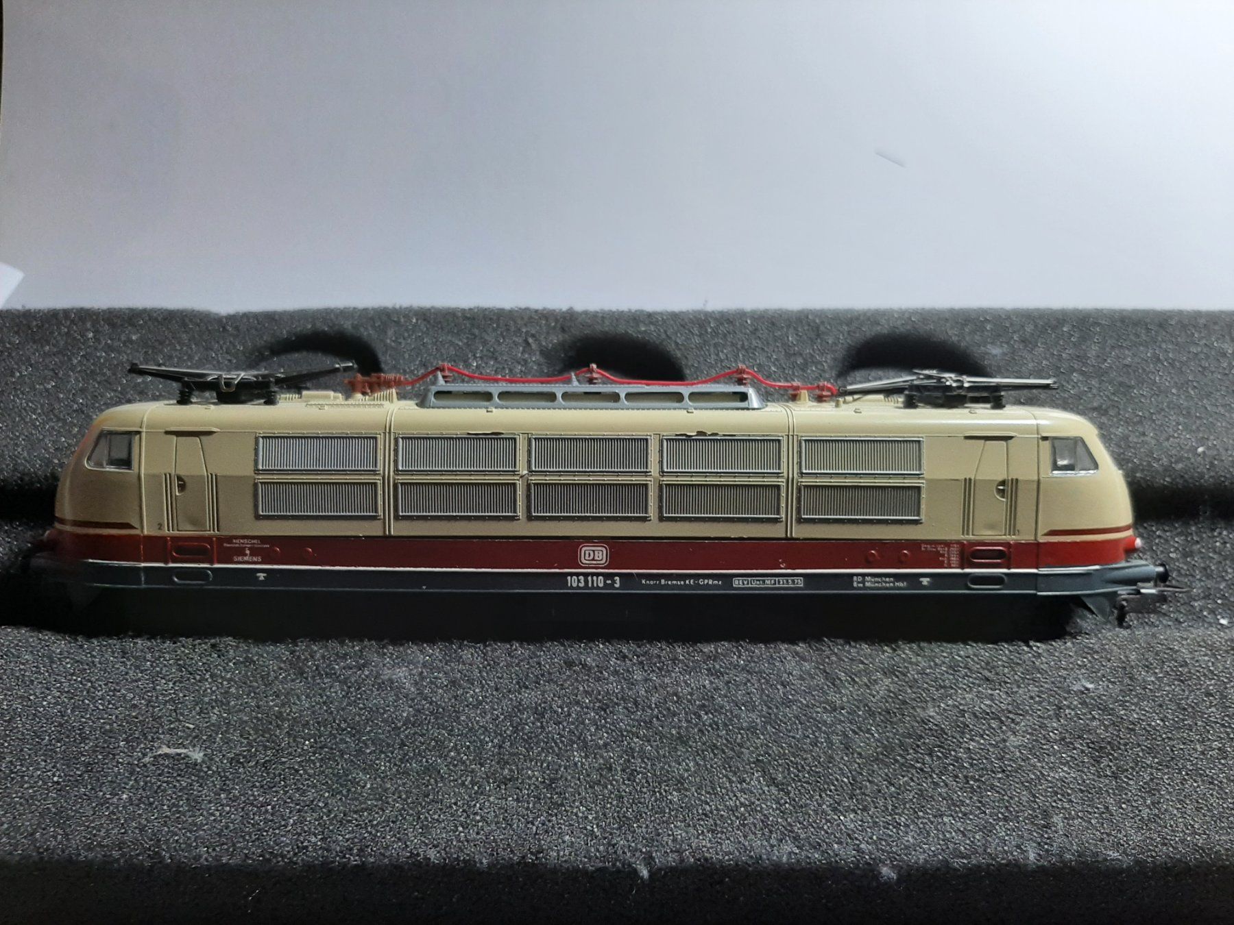 Lima Modelleisenbahnen: LIMA 3002L – Gebraucht aus Avully von RIVALIS
