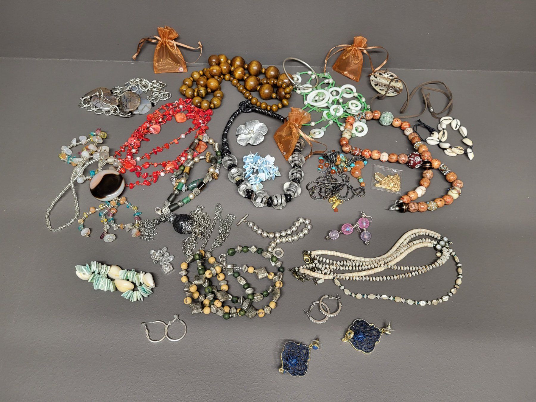 Sonstiger Schmuck: Lot von diversem Modeschmuck – Gebraucht aus Zürich von BOAC1943 1