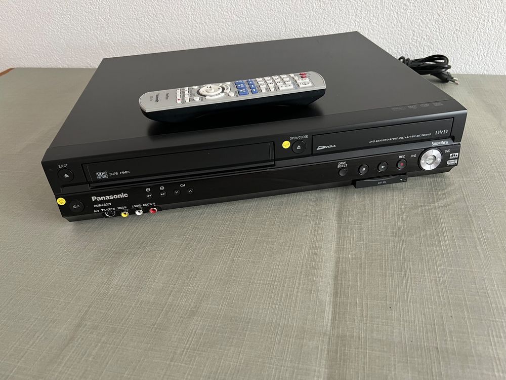 Panasonic DMRES35V VHS / DVD Kombination Recorder Kaufen auf Ricardo