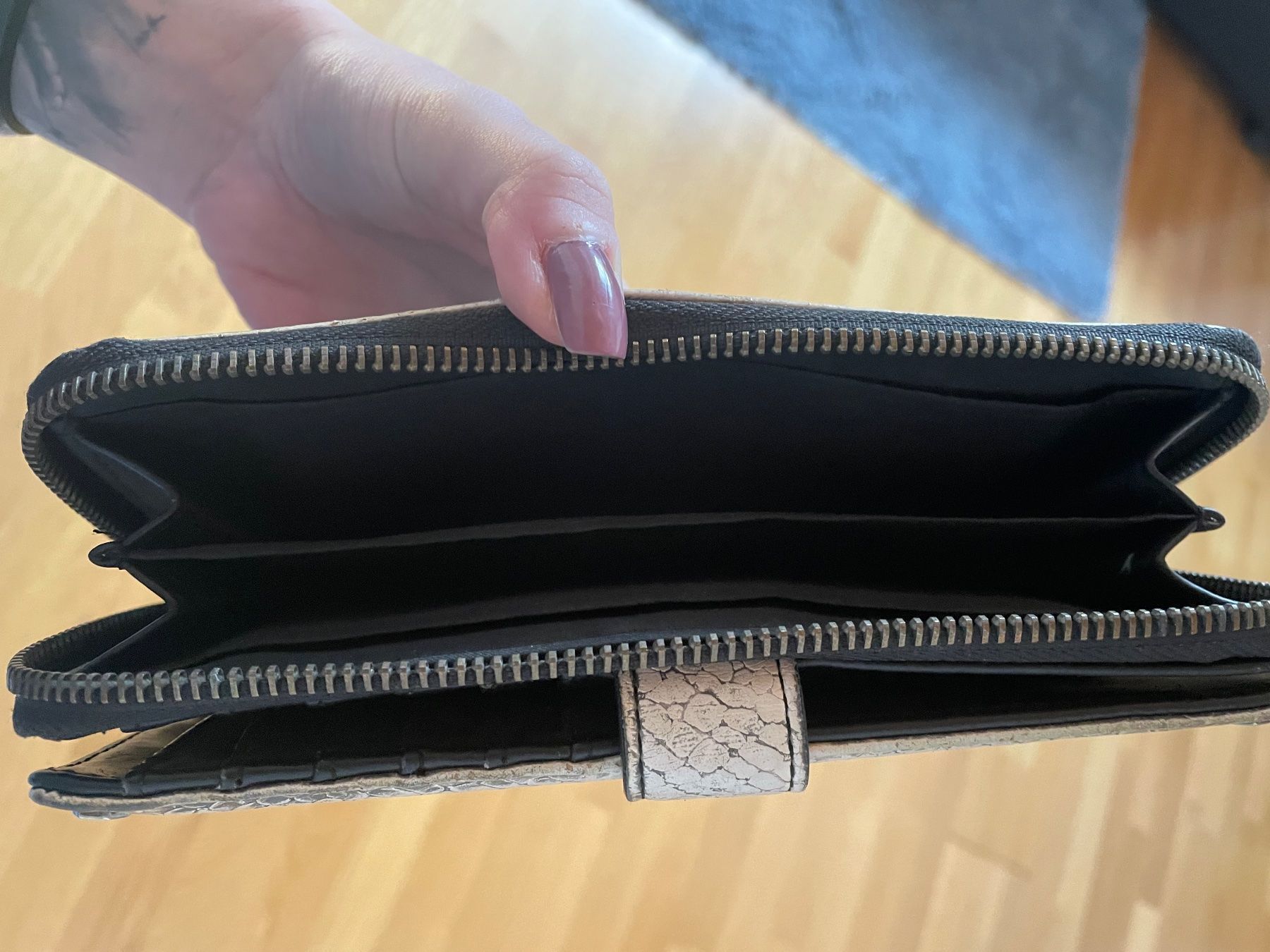 Guess Portamonete: Porte monnaie Guess – Usato da Saxon venduto da Mel_b224 5