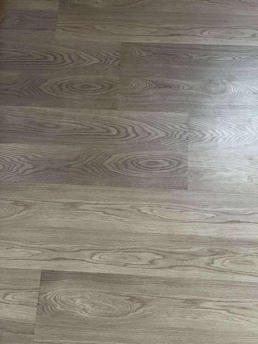 Rivestimenti per pavimenti: Laminat Holzboden ca. 32quadratmeter – Usato da Inkwil venduto da ram_mwq9 3