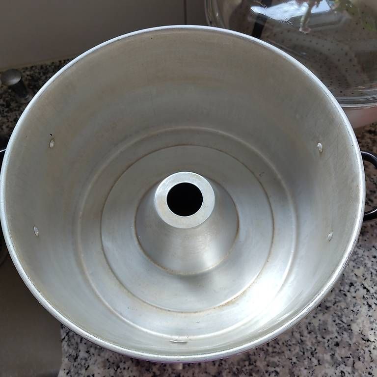 Elettrodomestici da cucina: Dampf Entsafter Aluminium – Usato da Zürich venduto da sim_ykb6 3