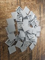 lego 3068 lot de 50 pièces Light Bluish Gray Tile 2 x 2
