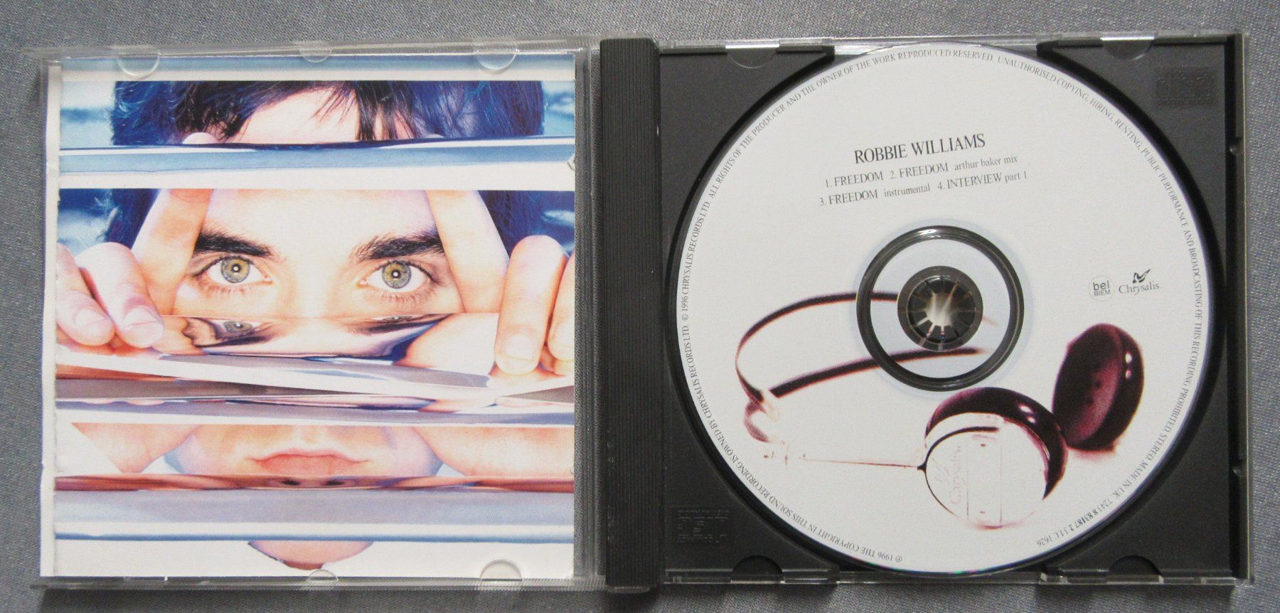 CD: Robbie Williams - Freedom - CD ab 1.00 – Usato da Auenstein venduto da Padabimbim 2