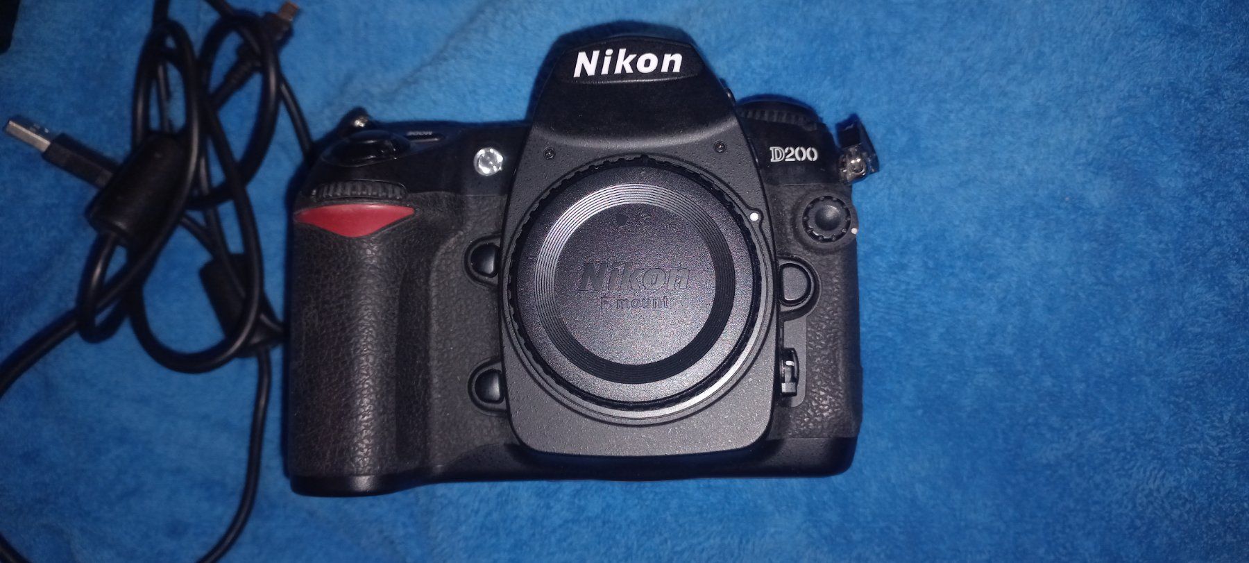 Nikon Fotocamera: Nikon D200 – Usato da Othmarsingen venduto da onlineteam 2