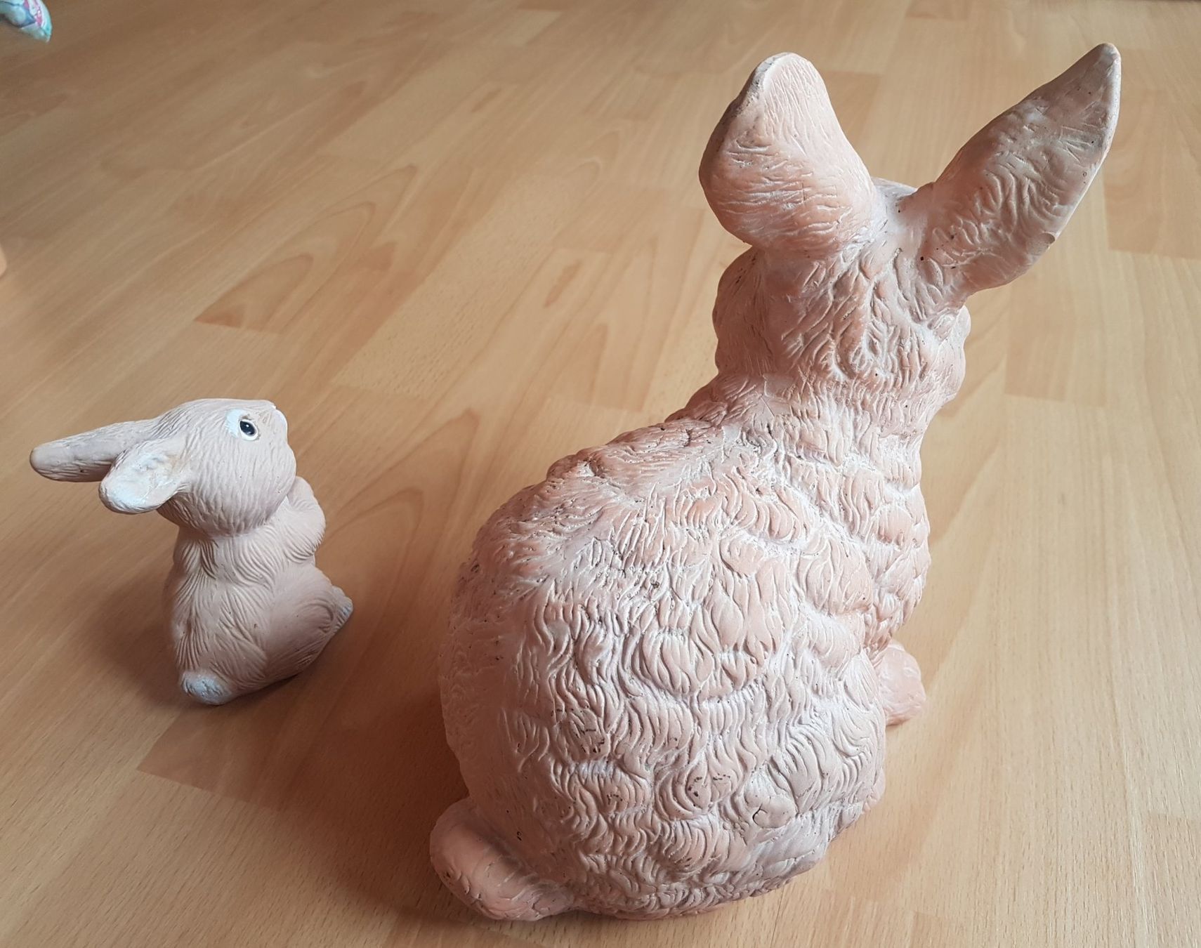 Figurines: 2 x HASEN DEKO – D'occasion à Sax par prinzenrollen 1