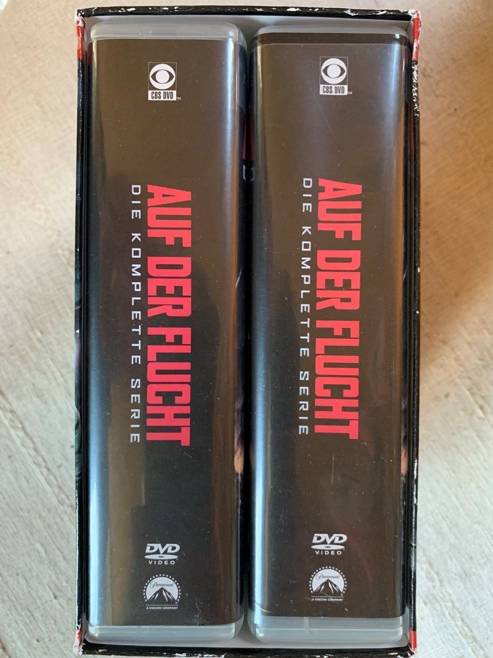Tutti i DVDs: Auf der Flucht - Die komplette Serie – Usato da Volketswil venduto da zwitsch33 1