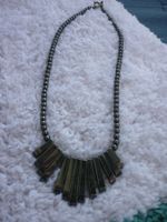 Hämatit Collier, Halskette
