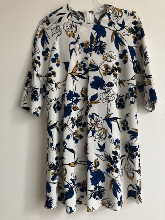 Trapez Kleid XS Robe trapèze MANGO