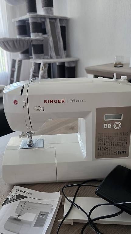 Macchine da cucire: Singer Nähmaschine  – Usato da Wallisellen venduto da alj_cr5c