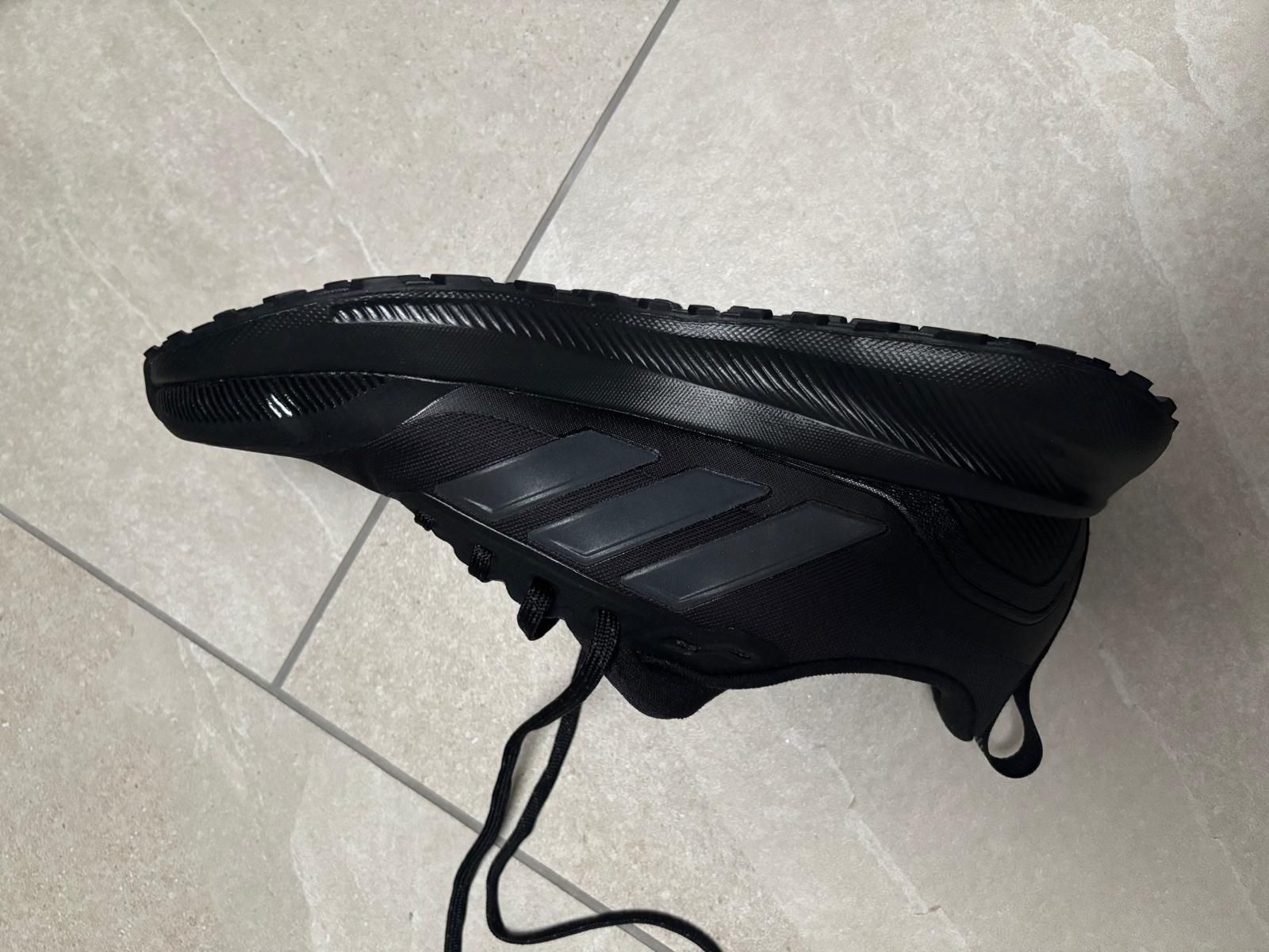 Adidas Scarpe da donna: Adidas TR23 Schuhe Grösse 40 schwarz – Nuovo (secondo la descrizione) da Unterrindal venduto da x.m4rc 2