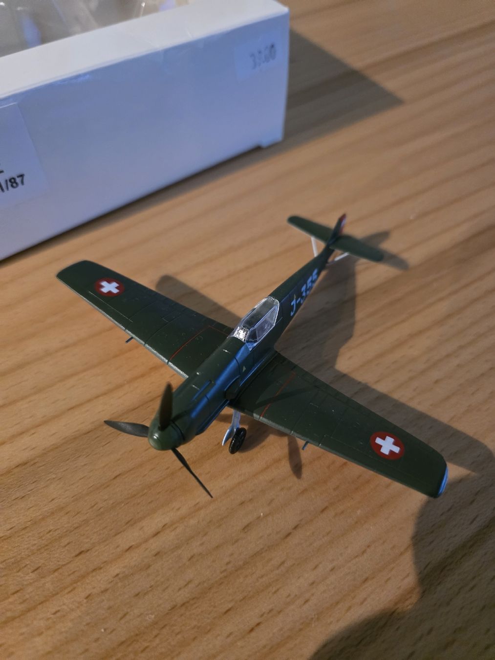 Schweizer Armee Kit di modellismo & Modellini statici: me 109 schweiz 1/87 j-355 – Nuovo e nell'imballaggio originale da Lentigny venduto da kev_j2xf 1