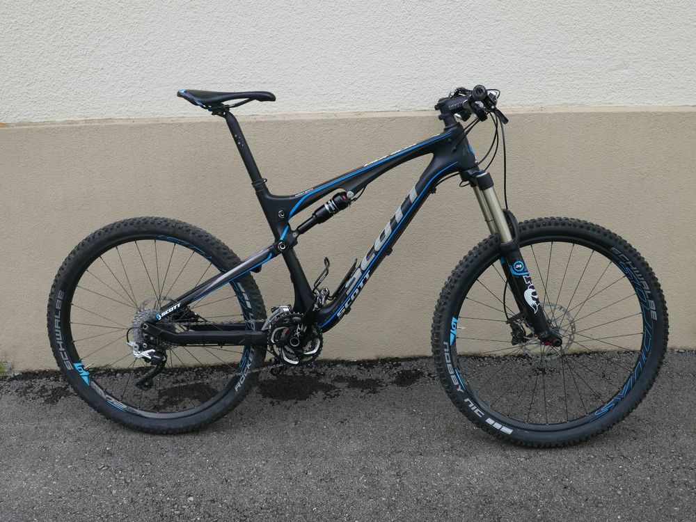 🚲 VTT Adulte Unisexe 29 Pouces - 18 Vitesses - Cadre Acier Blanc - Bon état