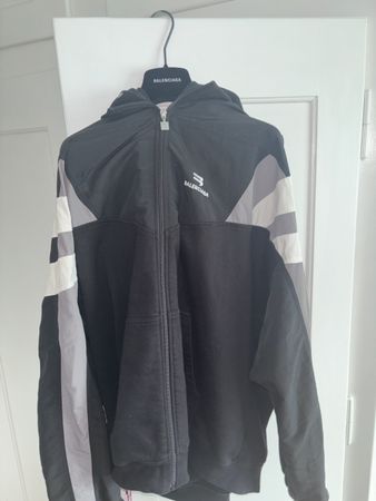 Balenciaga jacke