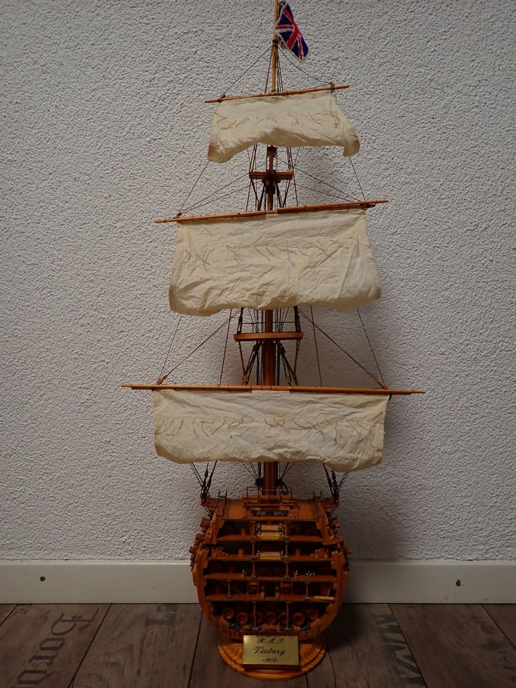 Kit di modellismo & Modellini statici: Einmaliges Angebot! Schiffsmodell H.M.S. Victory – Usato da Zürich venduto da ikaufen 9