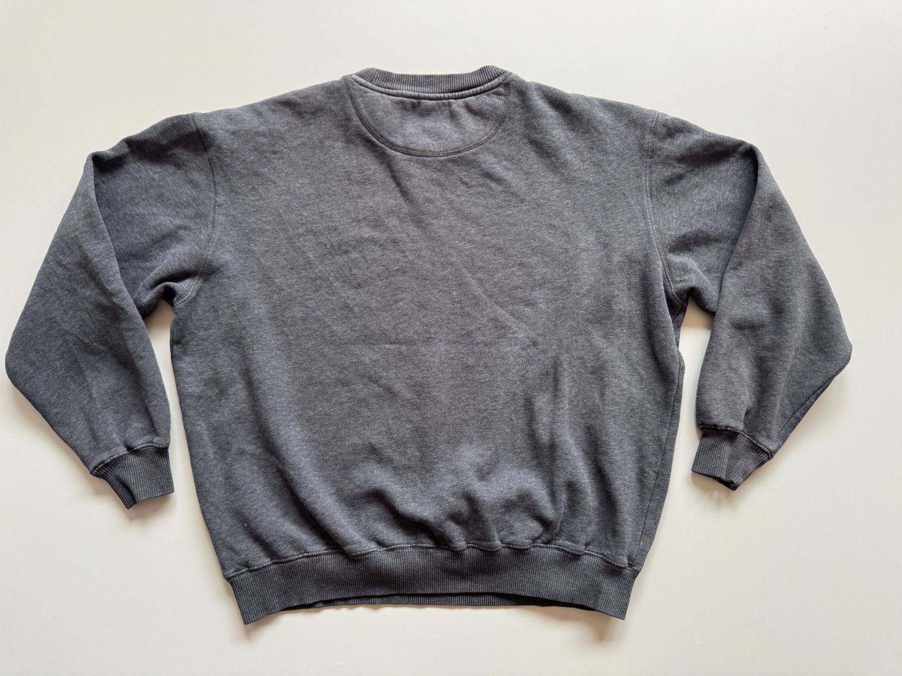 Fila Maglioni & Felpe: FILA crewneck pullover Sz L – Usato da Neuchâtel venduto da _Easy_to_Find_ 7