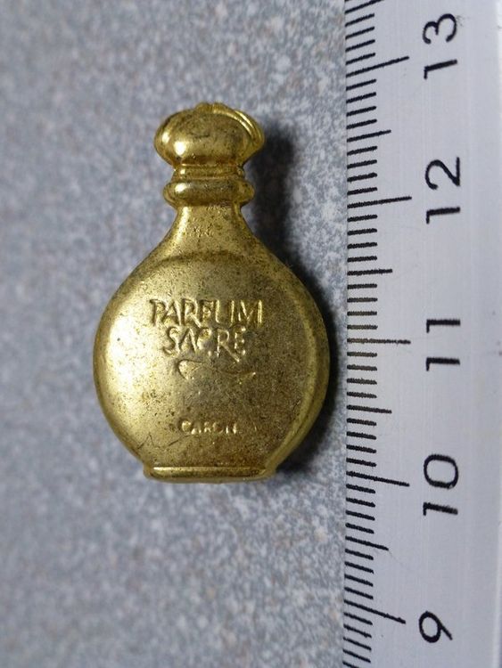 Pin's Collector Caron – Parfum Sacré, En Acier Inoxydable Doré, édition Limitée