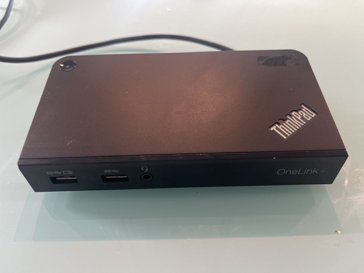 Lenovo Docking station: Lenovo ThinkPad OneLink+ Docking Station – Usato da Männedorf venduto da Phoebos 1