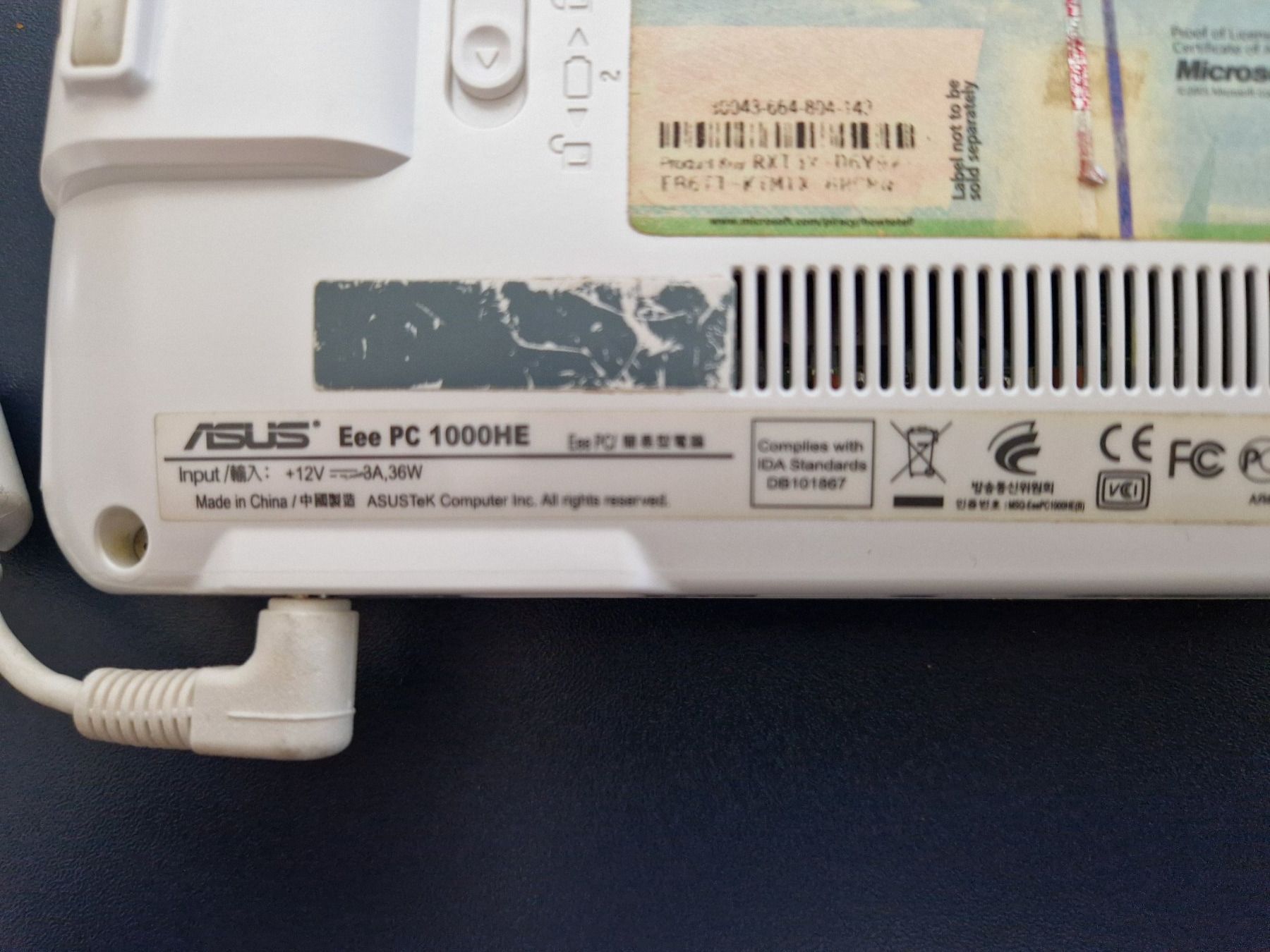 Asus Notebooks: Mini Laptop Asus Eee PC Model 1000  HE – Gebraucht aus Luzern von  1