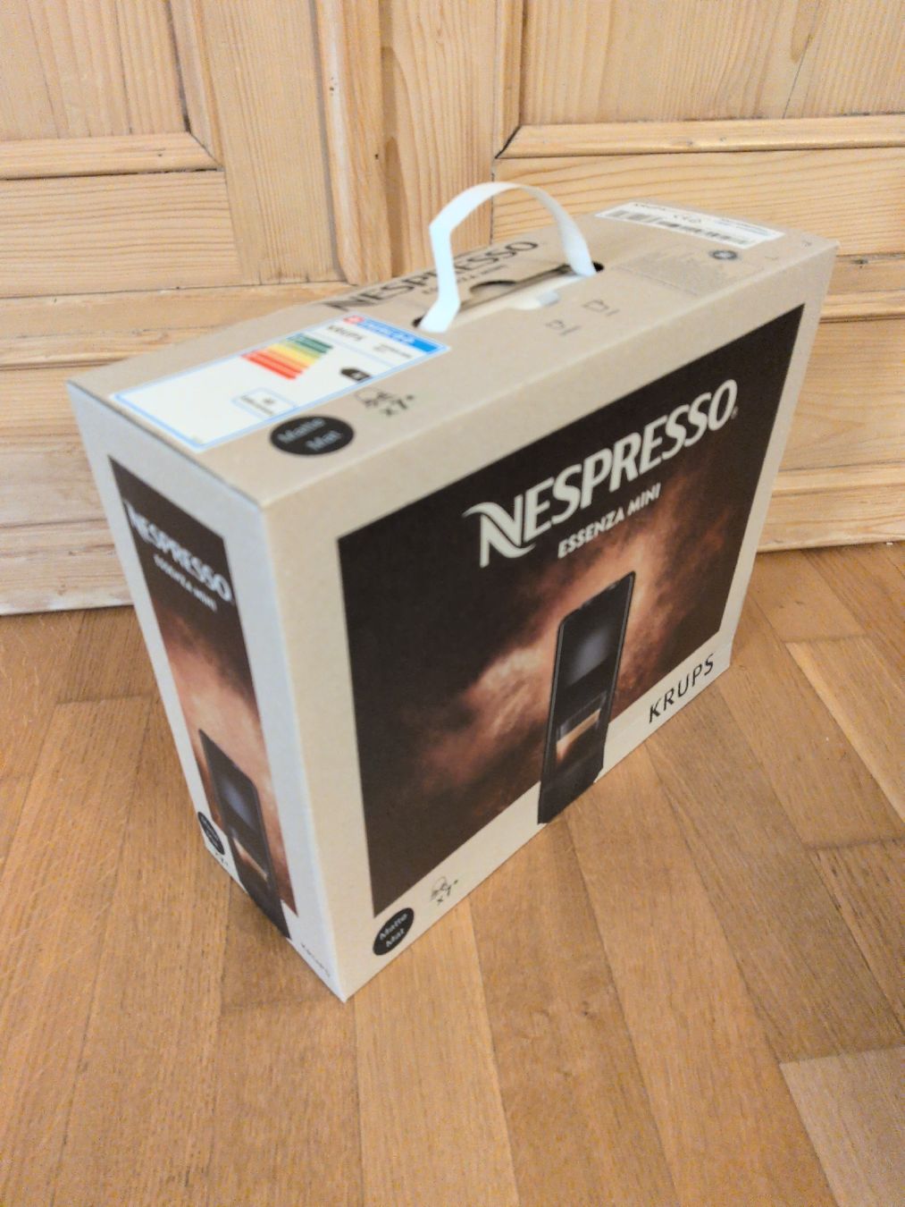 Machines à café & Machines à expresso: Nespresso Essenza Mini Krups – Neuf avec emballage d'origine à Aarburg par tiptop092