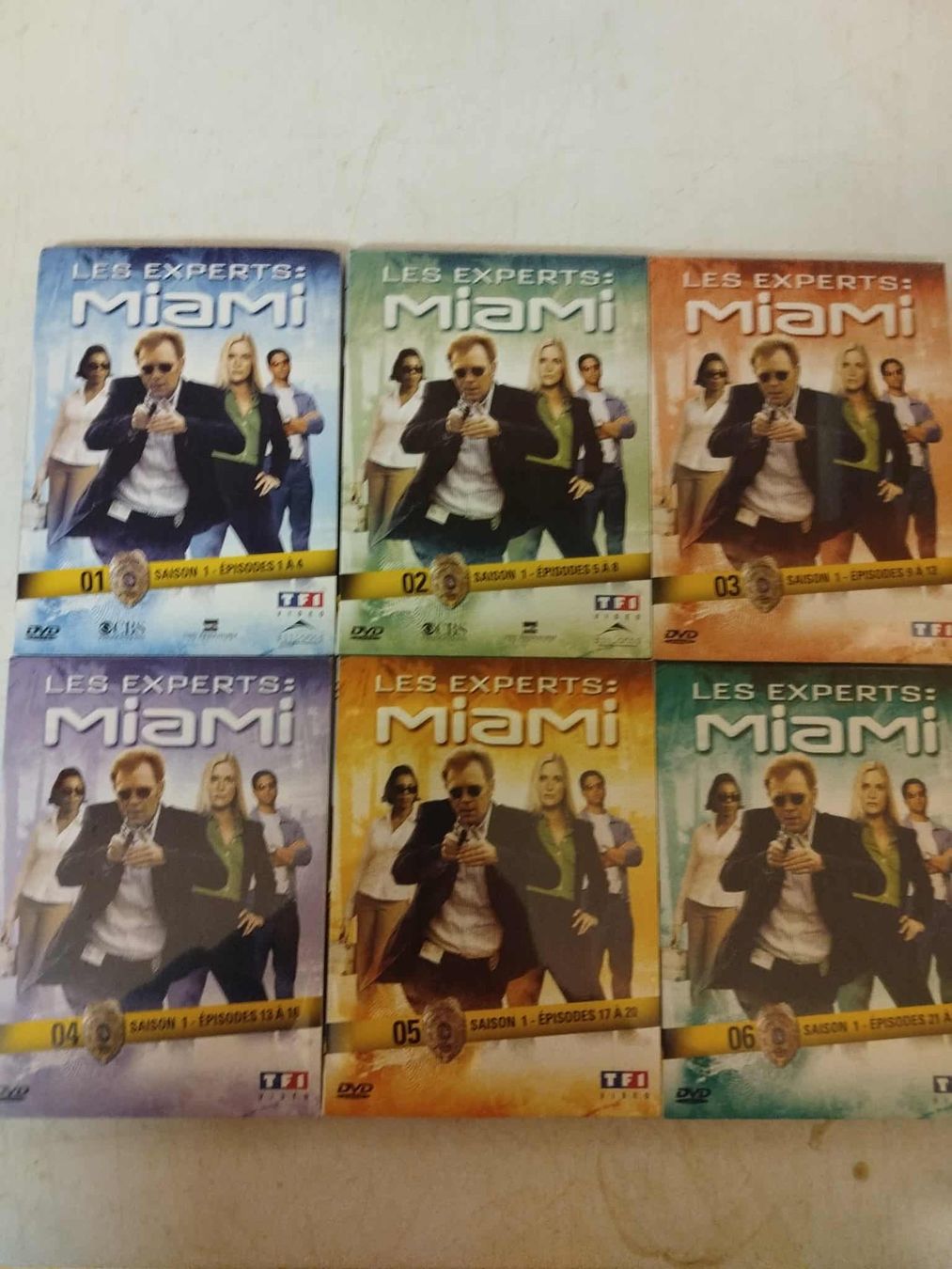 Tutti i DVDs: Dvd - Les Experts : Miami – Usato da La Chaux-de-Fonds venduto da Emmaus2300CDF 1