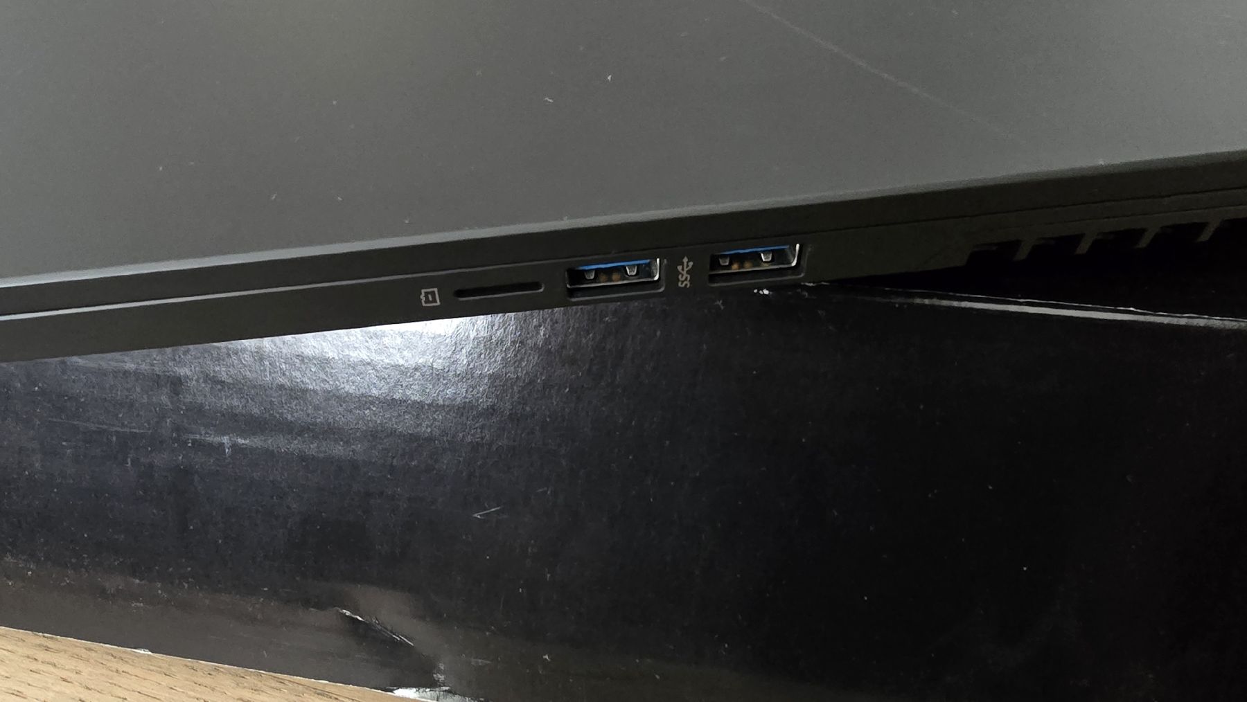 Medion Notebooks: Medion Erazer Beast X30 - MD 62397 – Gebraucht aus Rupperswil von Bella_ 2