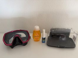 Taucherbrille inkl. Reinigungsspray & Babyöl