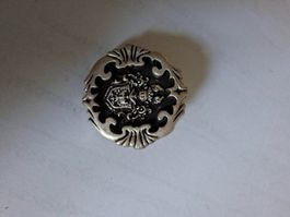 Metallknopf mit Wappen