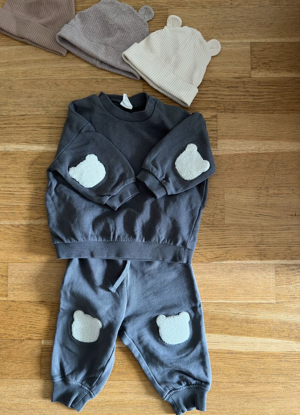 Lotti & Set di vestiti: Baby Set 13 Teile Gr. 68 – Usato da Zürich venduto da JuliaSp 1