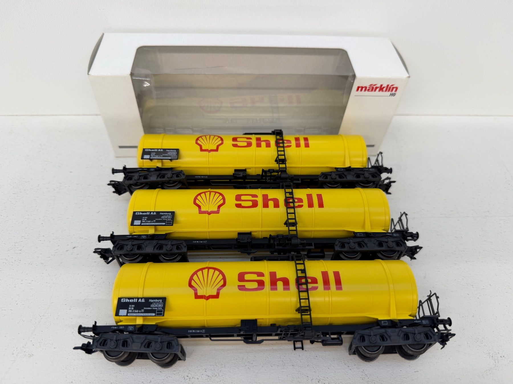 Märklin Modellini di ferrovie: 3er Set 4756 Märklin Kesselwagen Shell – Usato da Büsserach venduto da ModellbahnDepot