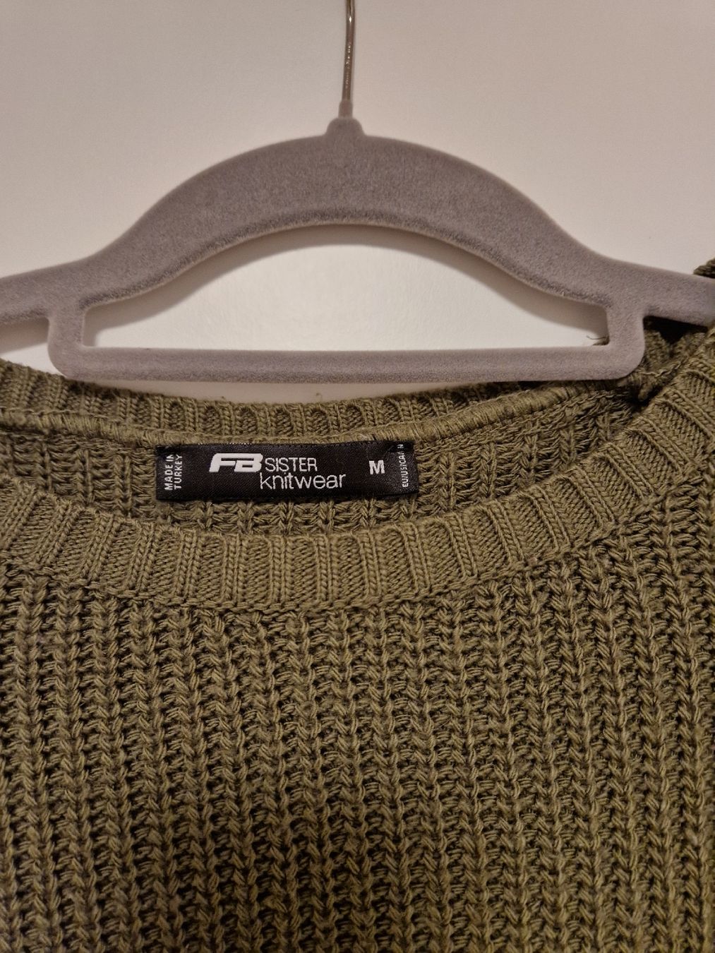Maglioni & Felpe: Olivgrüner Strickpullover Gr. M – Usato da Unterseen venduto da sab_99gn 2