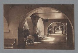 1915, MURTEN, UNTEN DEN LAUBEN, BELEBT