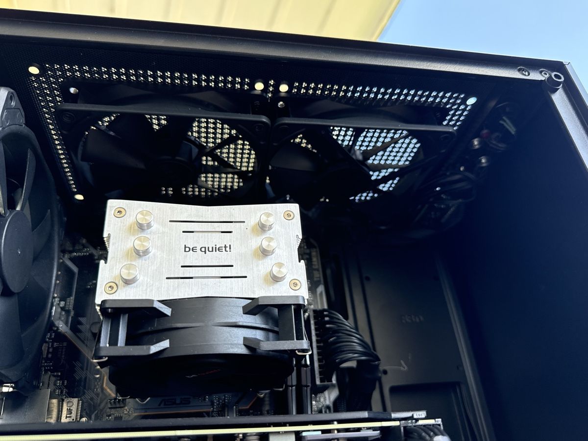 Intel PC: Gaming PC I5 9th Gen / RTX 2060 / 16Gb – Usato da Biel/Bienne venduto da Eirelav01 3