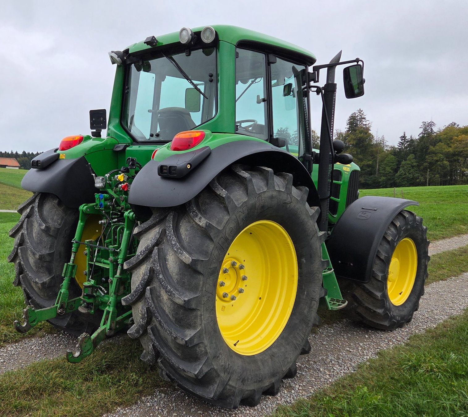 John Deere Tracteurs: John Deere 6830 Premium – D'occasion à Kirchlindach par User_246764 4