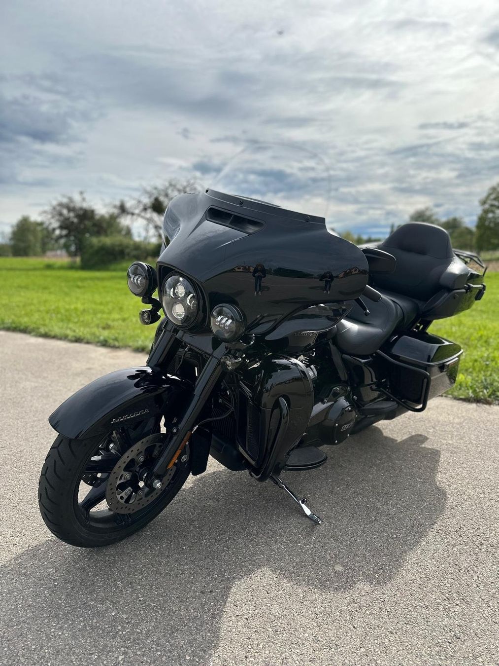 Harley-Davidson Strada: Harley-Davidson Street Glide – Usato da Lausanne venduto da cha_6s9h 7