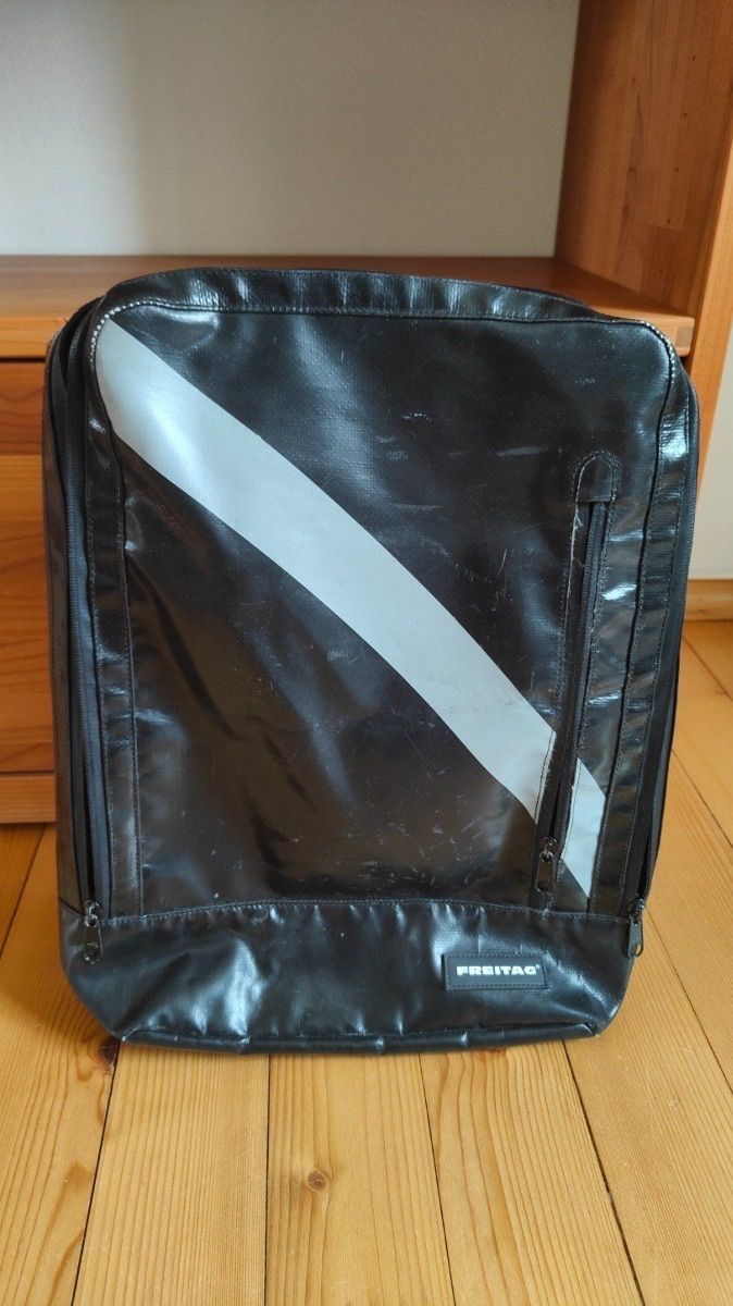 Freitag Zaini: Freitag-Rucksack Hazzard (altes Modell) – Usato da Winterthur venduto da 1rainbow54