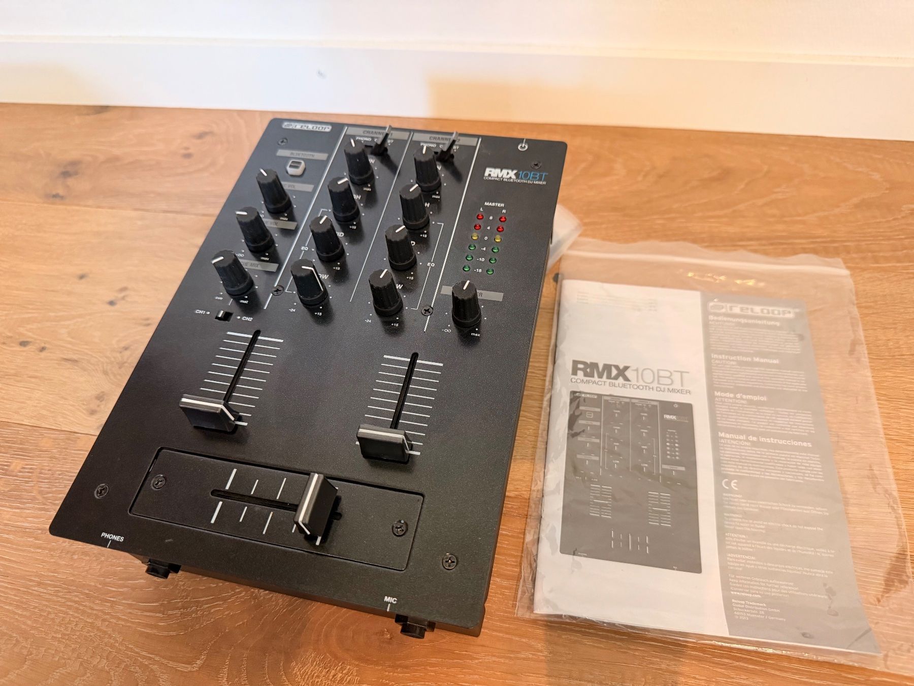 Reloop Platines de mixage: reloop RMX-10 BT  DJ-Mixer – D'occasion à Ebmatingen par Bazoka-Joe 1