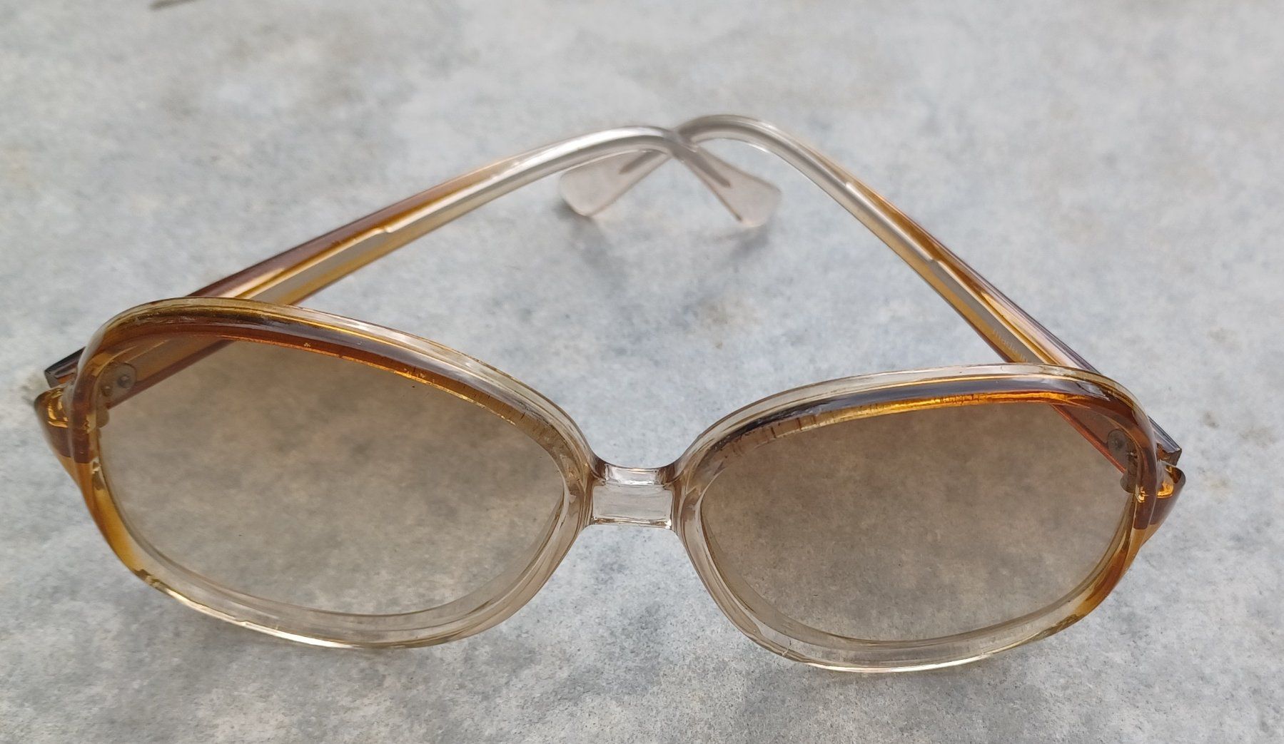 Occhiali & Lenti: Vintage Sonnenbrille – Usato da Niederneunforn venduto da Herrera 2