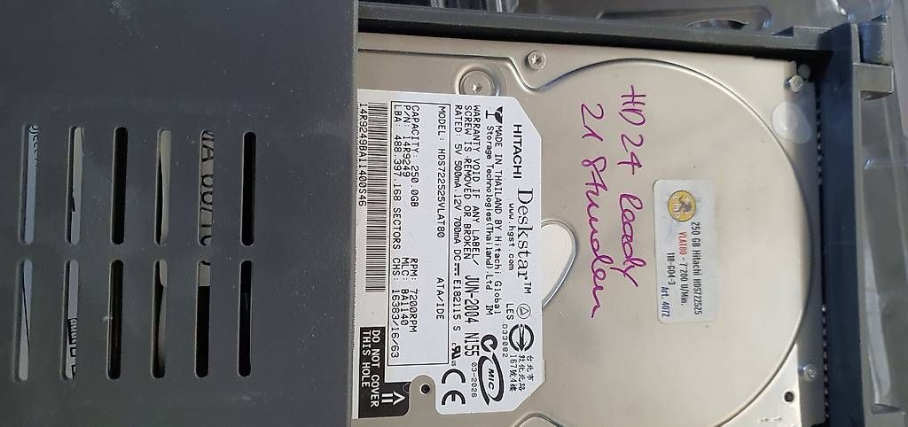Enregistreurs: Alesis HD24 ADAT, Caddy mit harddisk – D'occasion à nusshof par gkch 1